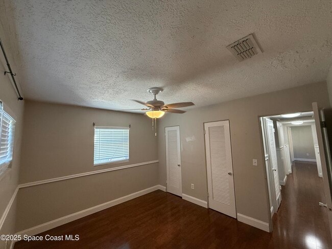 Building Photo - 5 N Deleon Ave