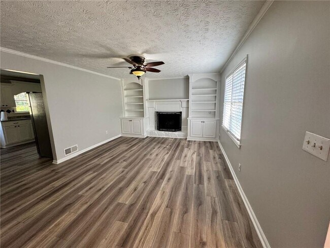Building Photo - 2513 Kings Pistol Ct