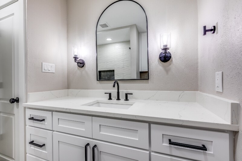 Building Photo - 1233 Mill Valley Dr