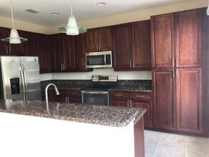 Building Photo - 3847 NW 5th Ter