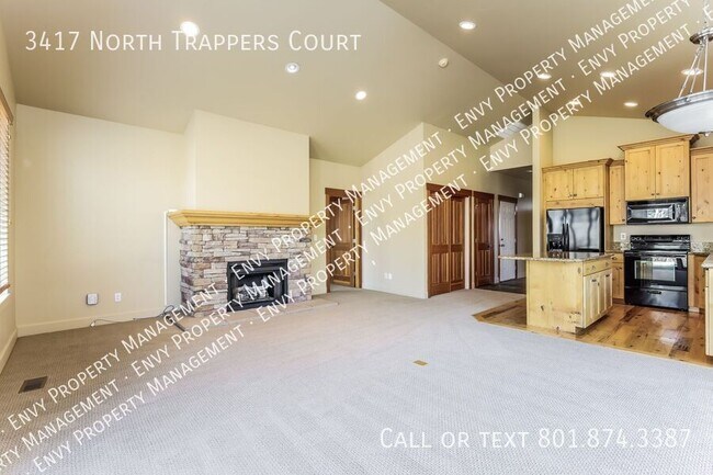 Building Photo - 3417 N Trappers Ct