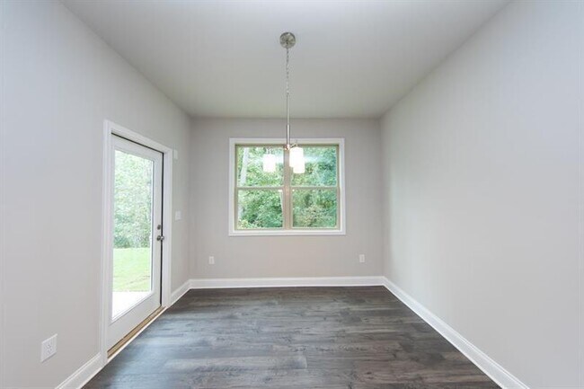 Building Photo - 207 Jonquil Spring Rd