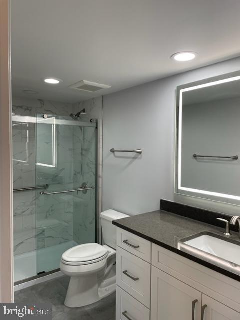 Building Photo - 205 Yoakum Pkwy