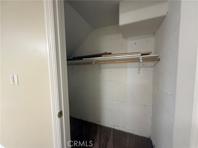 Building Photo - 4015 W 133rd St