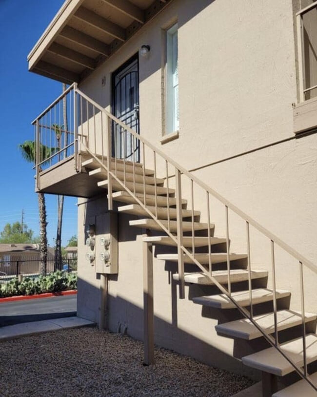 Building Photo - 17019 E Calle Del Oro