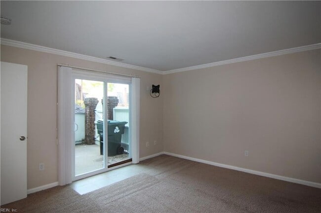 Building Photo - 1761 Ocean Bay Dr