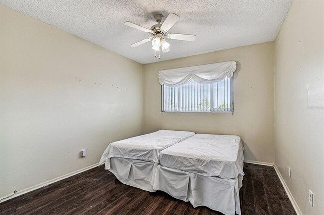 Building Photo - 2455 Finlandia Ln