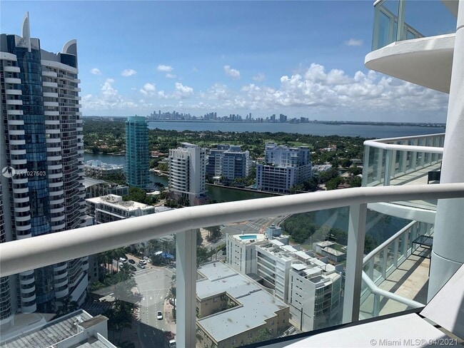 Building Photo - 6365 Collins Ave