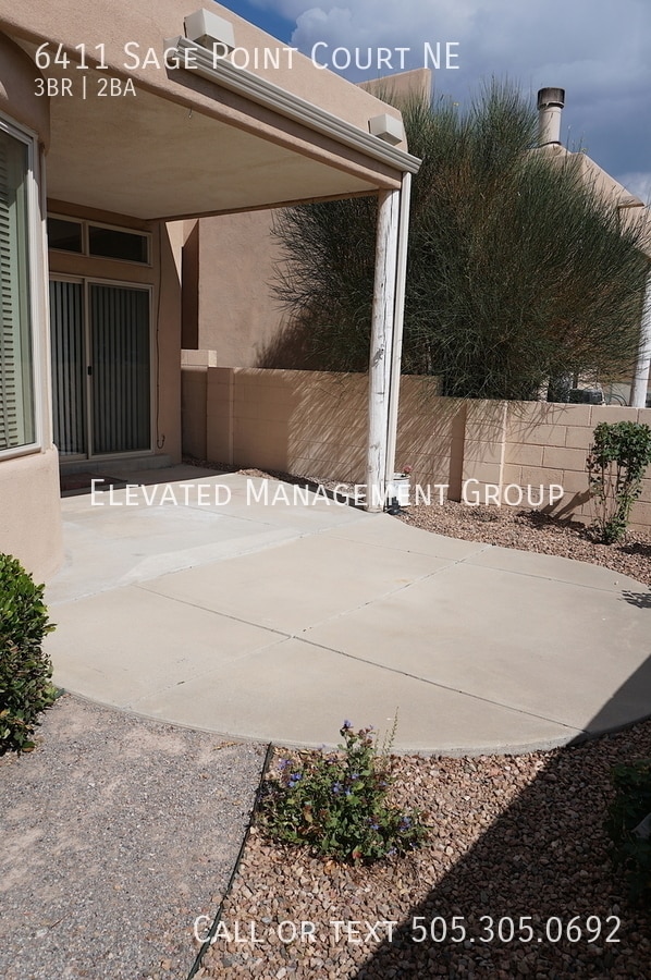 Building Photo - 6411 Sage Point Ct NE