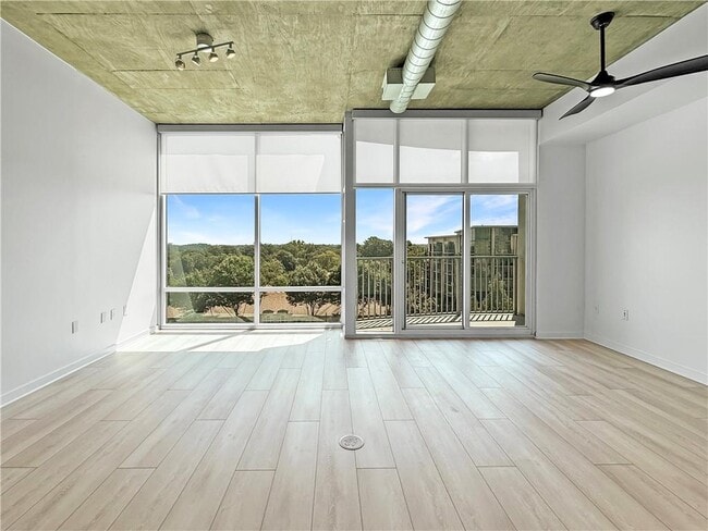 Building Photo - 923 Peachtree St NE