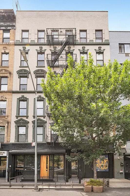 Building Photo - 245 Eldridge St