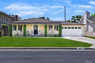 Building Photo - 623 N Rose St