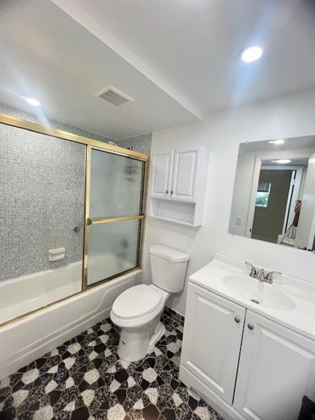 Building Photo - 8515 Sunrise Lakes Blvd