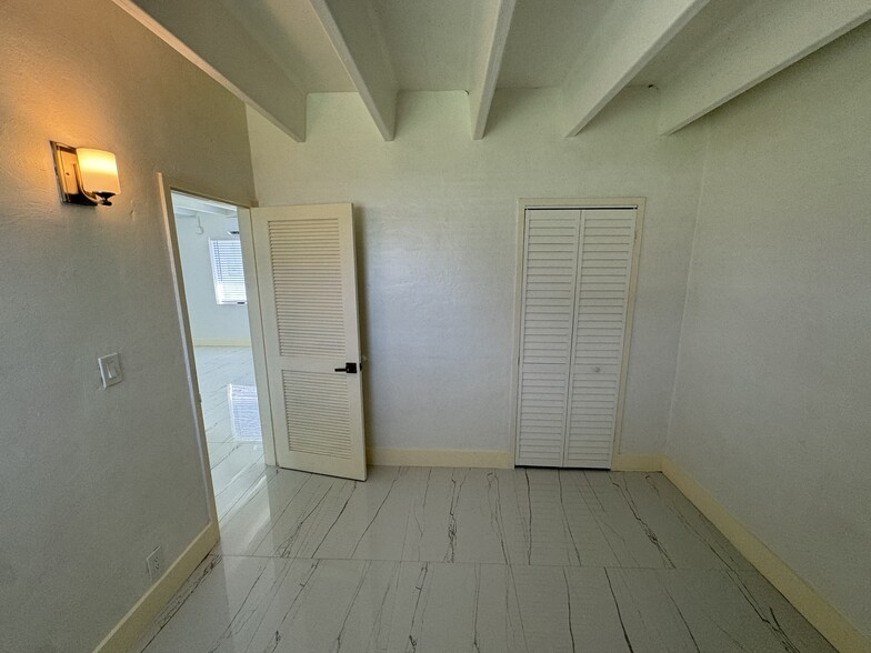 Building Photo - 21910 SW 118th Ct