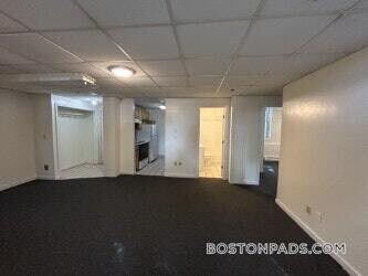Building Photo - 1209 Boylston St