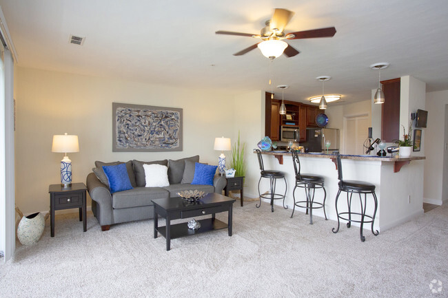 2BR,2BR,-1216SF CHESAPEAKE - - Mill Creek Landing Apartments