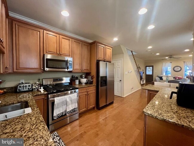 Building Photo - 1908 N Lincoln St