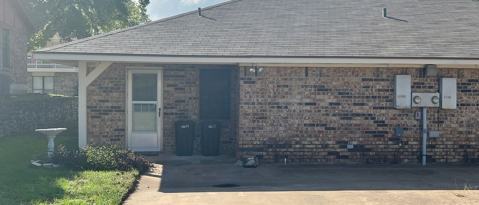 Building Photo - 1105 S Rusk St