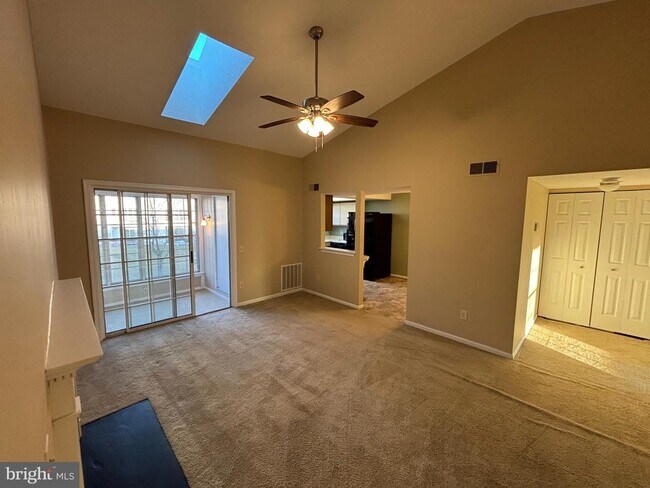 Building Photo - 107 Prosperity Ave SE