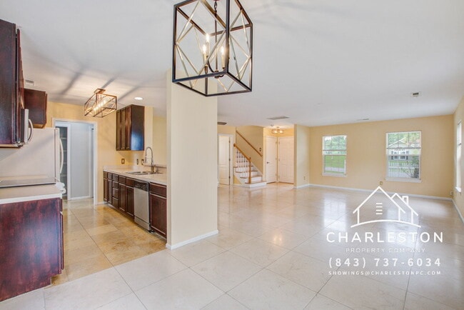 Building Photo - 202 Seneca River Dr