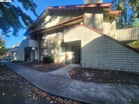 Building Photo - 27162 Tampa Ave