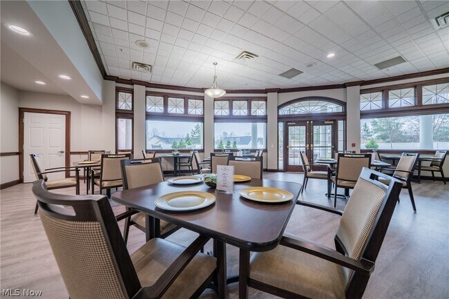 Building Photo - 12799 Doula Ln