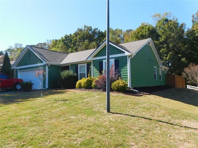 Building Photo - 206 Brookstone Trail
