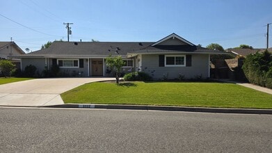 Building Photo - 3 Bedroom House in Yorba Linda