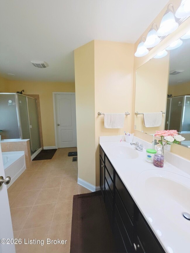 Building Photo - 13203 Cain Ln