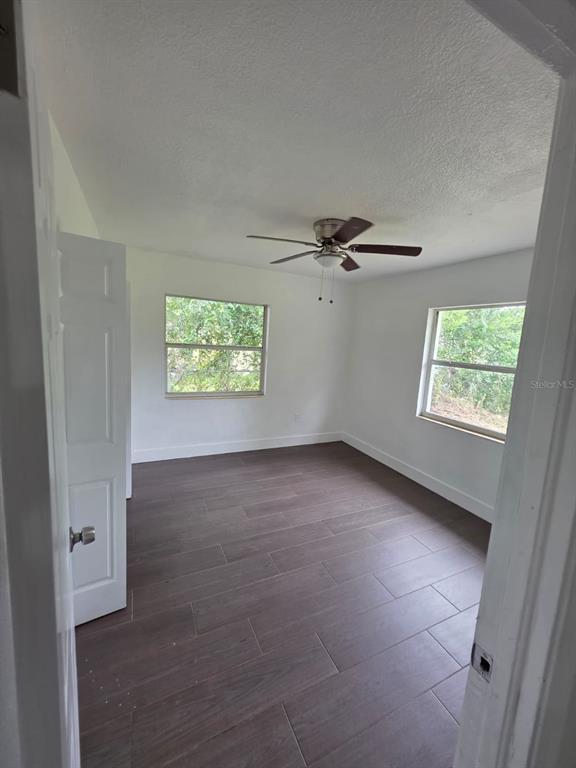 Building Photo - 1614 N Washington Ave