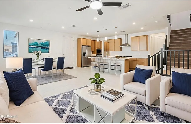 Main Floor - 2487 Altitude St