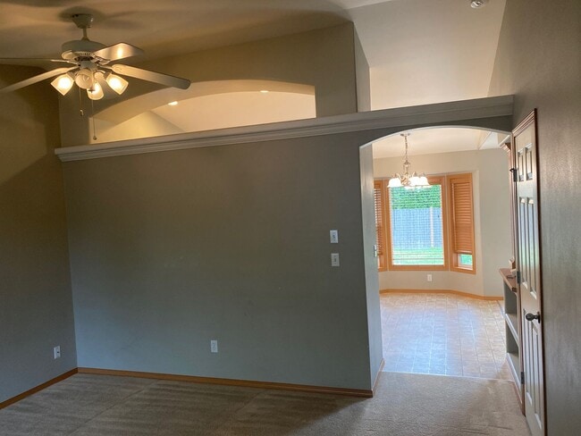 Building Photo - Mount Vernon 3 Bedroom
