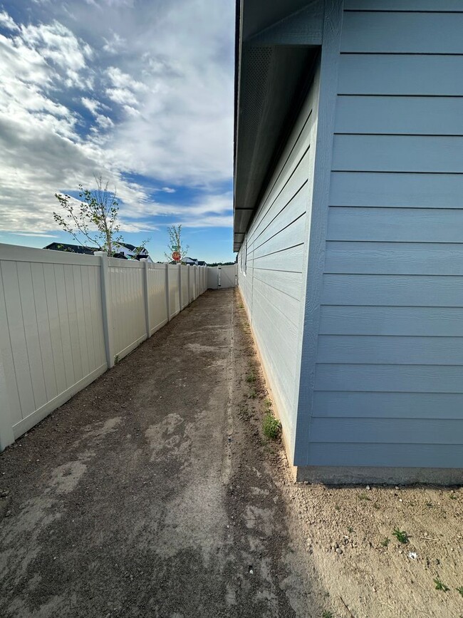 Building Photo - Brand new home in Star!!!