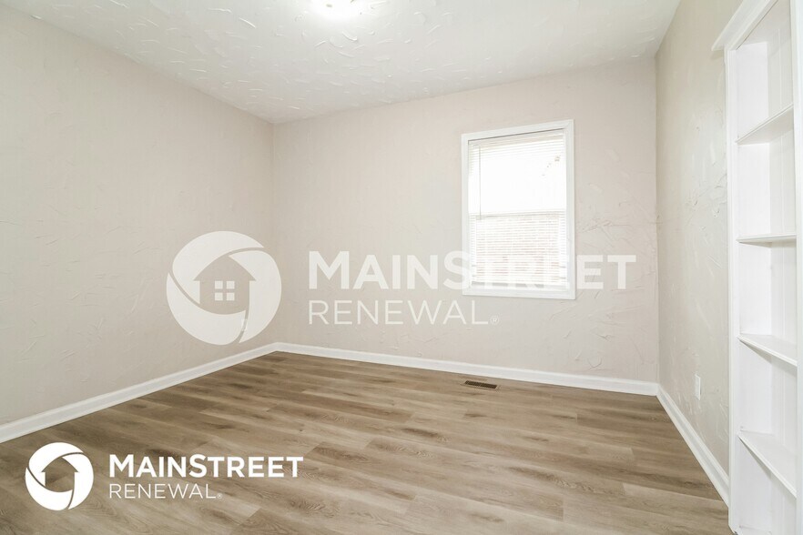 Building Photo - 1208 Tim Holt Dr