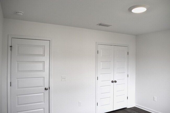 Building Photo - JUBILEE FARMS