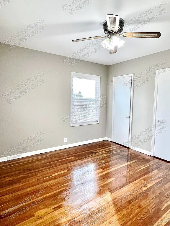 Building Photo - 2124 S 42nd St