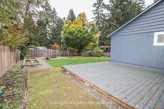 Building Photo - 14026 75th Ave NE