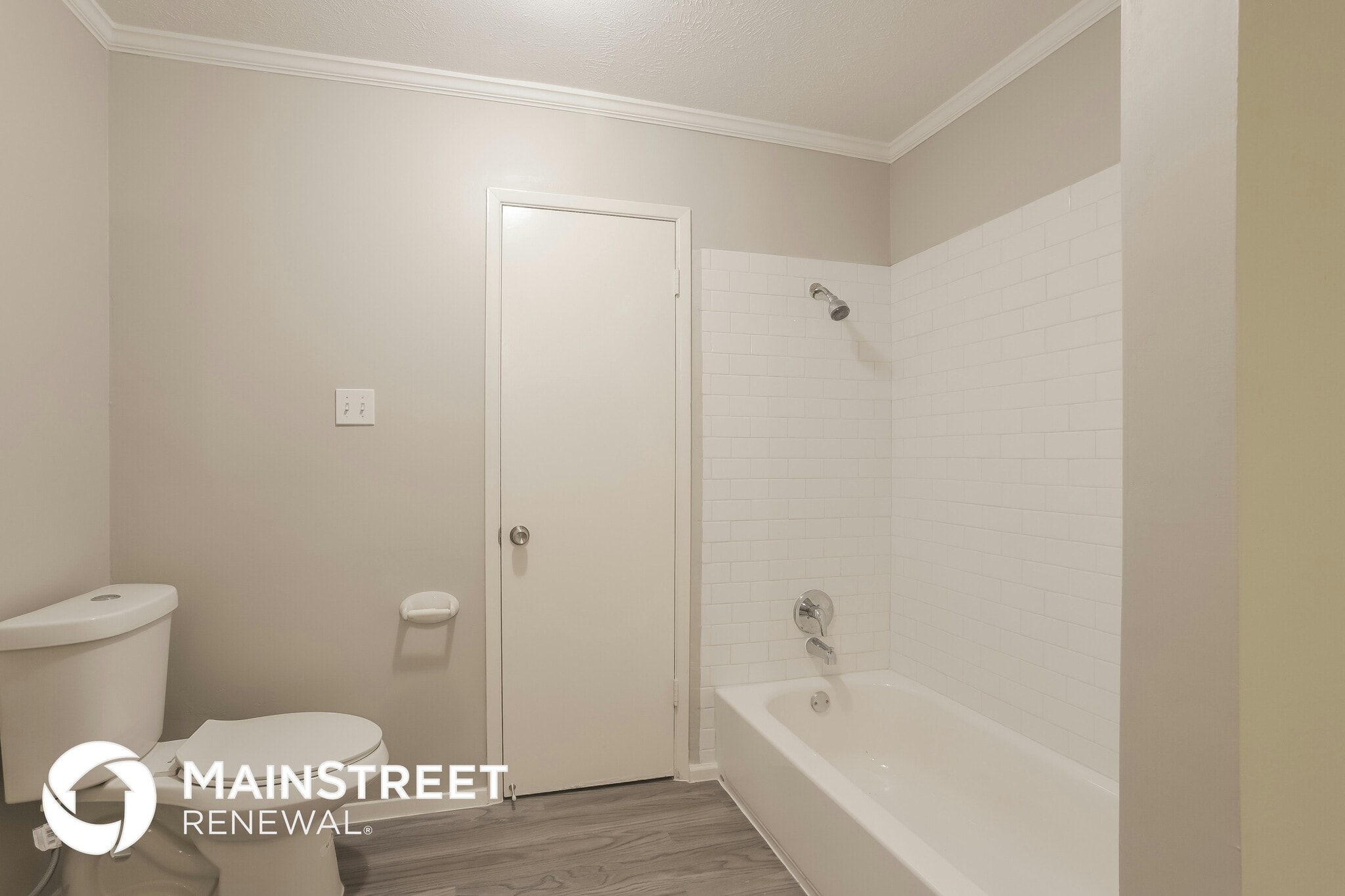 Building Photo - 1335 Westgreen Blvd