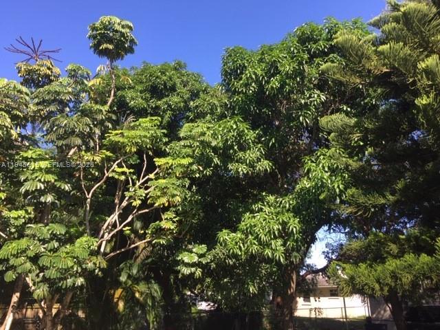 Building Photo - 18202 NE 25th Pl