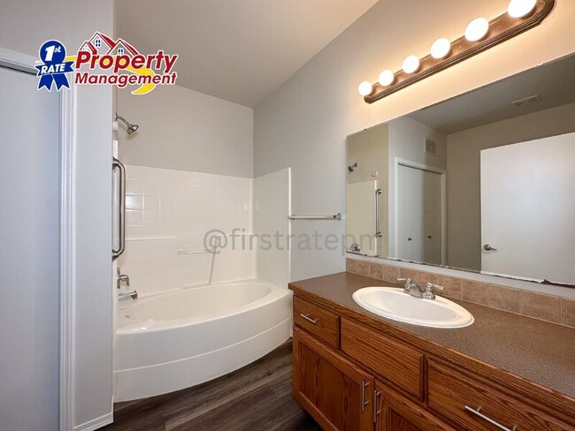 Building Photo - 3078 W Acarrera Ln