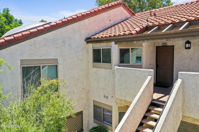 Building Photo - 3162 Darby St