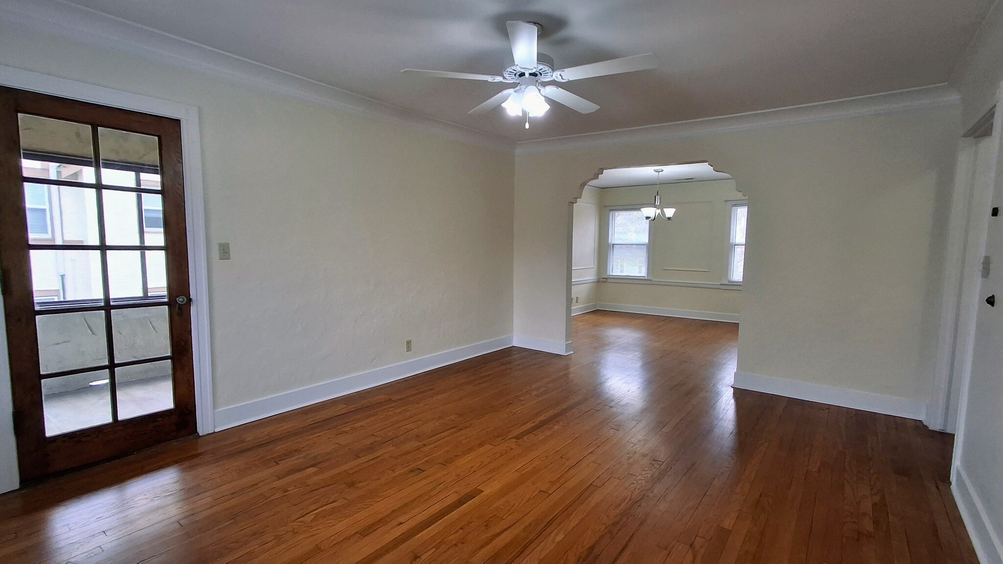 Building Photo - 417 E Meyer Blvd