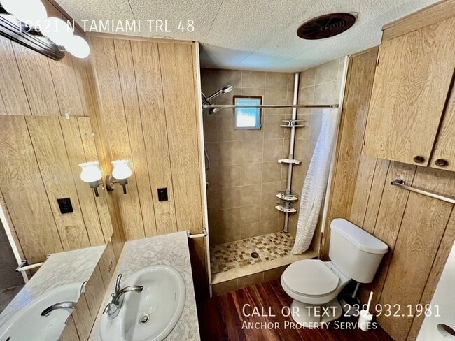 Building Photo - 19621 N Tamiami Trl