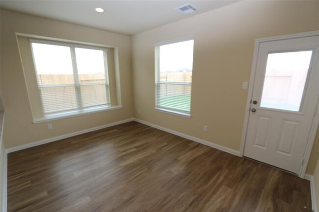 Building Photo - 17118 Devon Dogwood Trail
