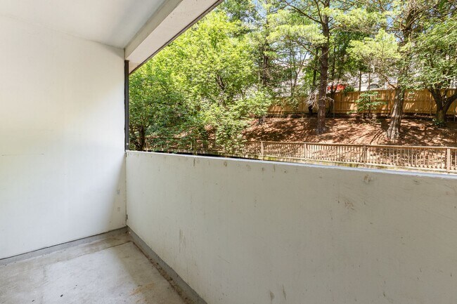 Building Photo - 5911 Edsall Rd