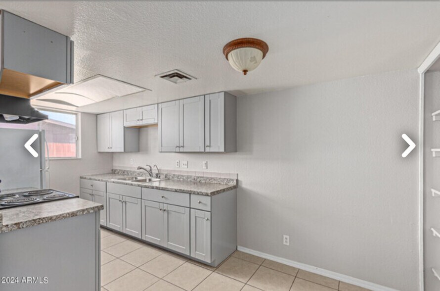 Building Photo - 1062 N July Cir