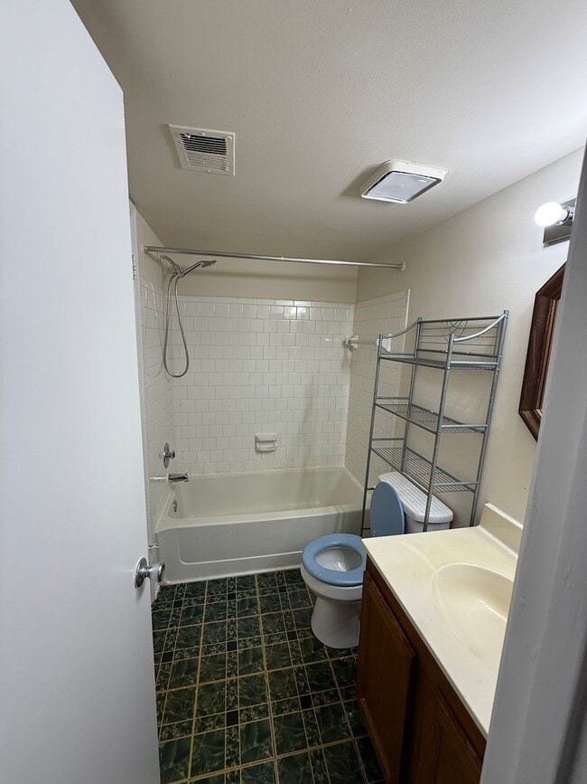 Building Photo - 12276 Stevenson Ct