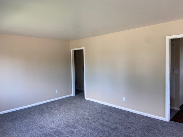 Building Photo - 419 N 22nd St