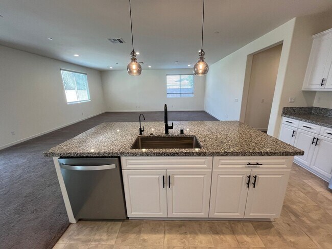 Building Photo - 31053 Catania Cir