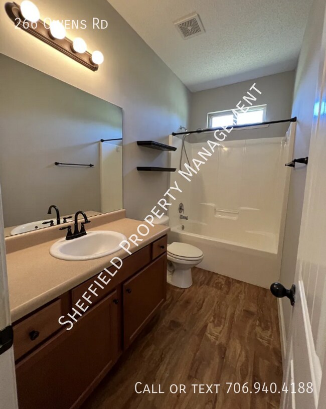 Building Photo - 266 Owens Rd